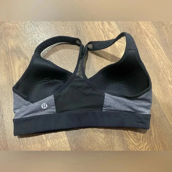 Lululemon Speed Up Bra Sports Top Yoga Run Mesh Black Gray Size 4 - Picture 5 of 7